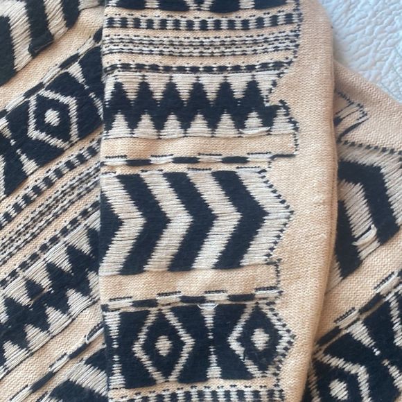 &Merci Size L Aztec Sweater - Picture 5 of 13